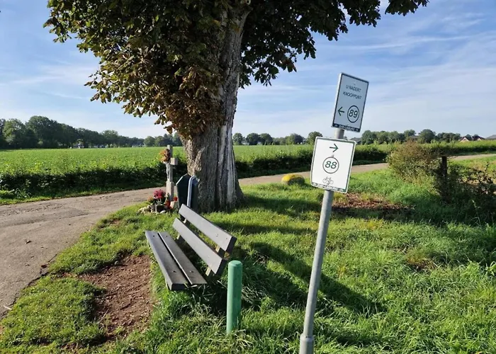 Villa In Near War Museum And Zoo Overloon